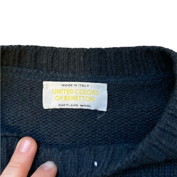 Vintage 80’s United Colors of Benetton 100% Pure Wool Southwestern Sweater - Picture 3 of 5